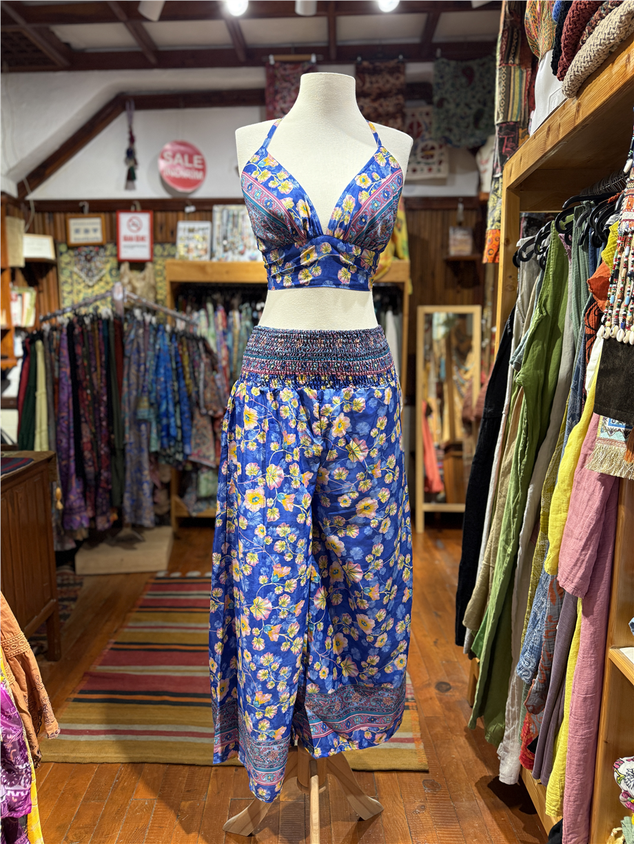 Mavi Renk Cep Detaylı İpek Pantolon Crop Kimono Üçlü Takım