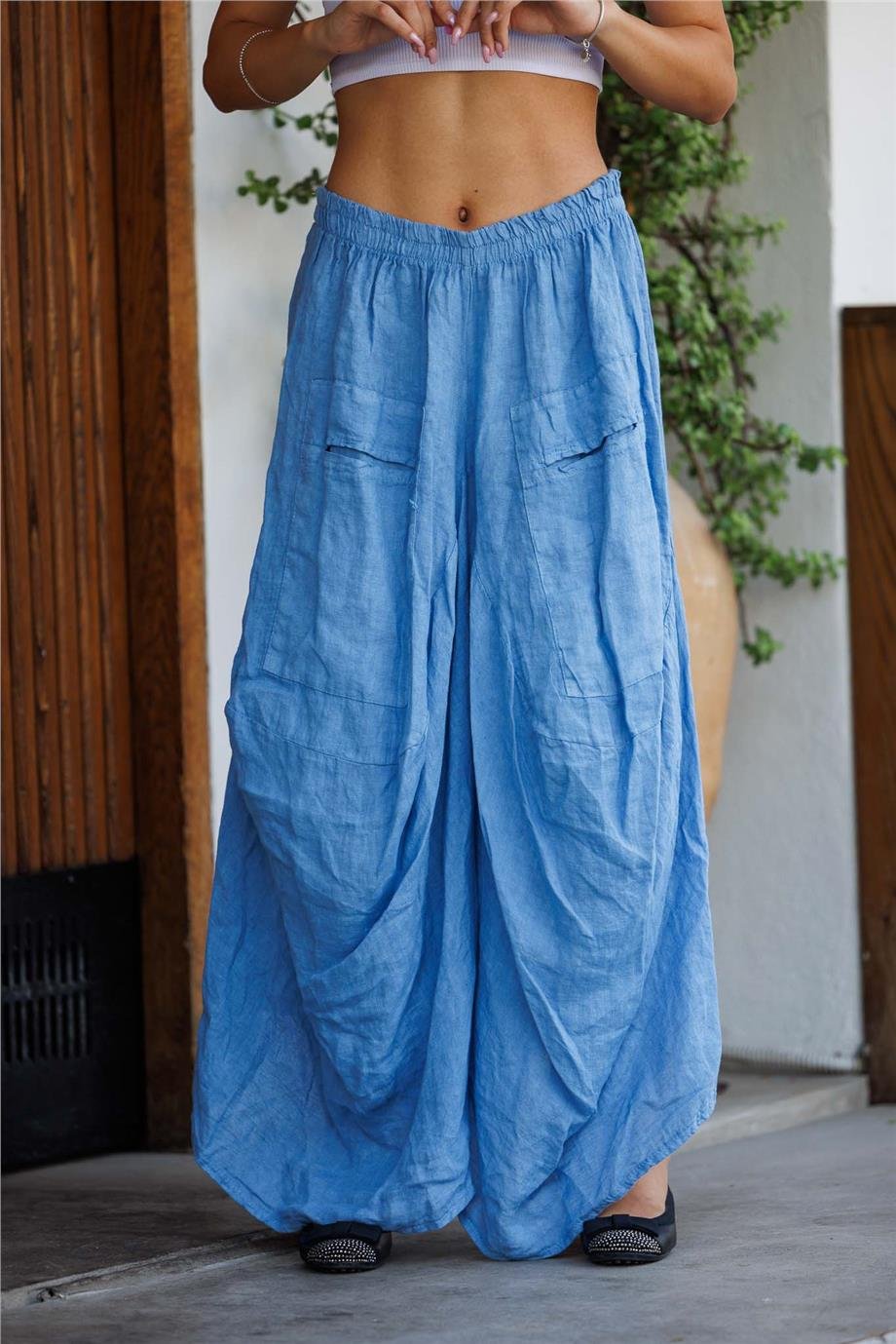 Mavi Renk Önü Uzun Arkası Kısa Cep Detaylı İtalyan Keten Şalvar
