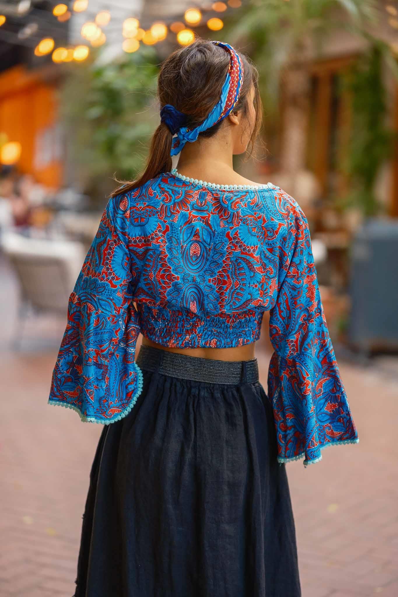 Mavi Renk V Yaka İspanyol Kol İpek Bluz