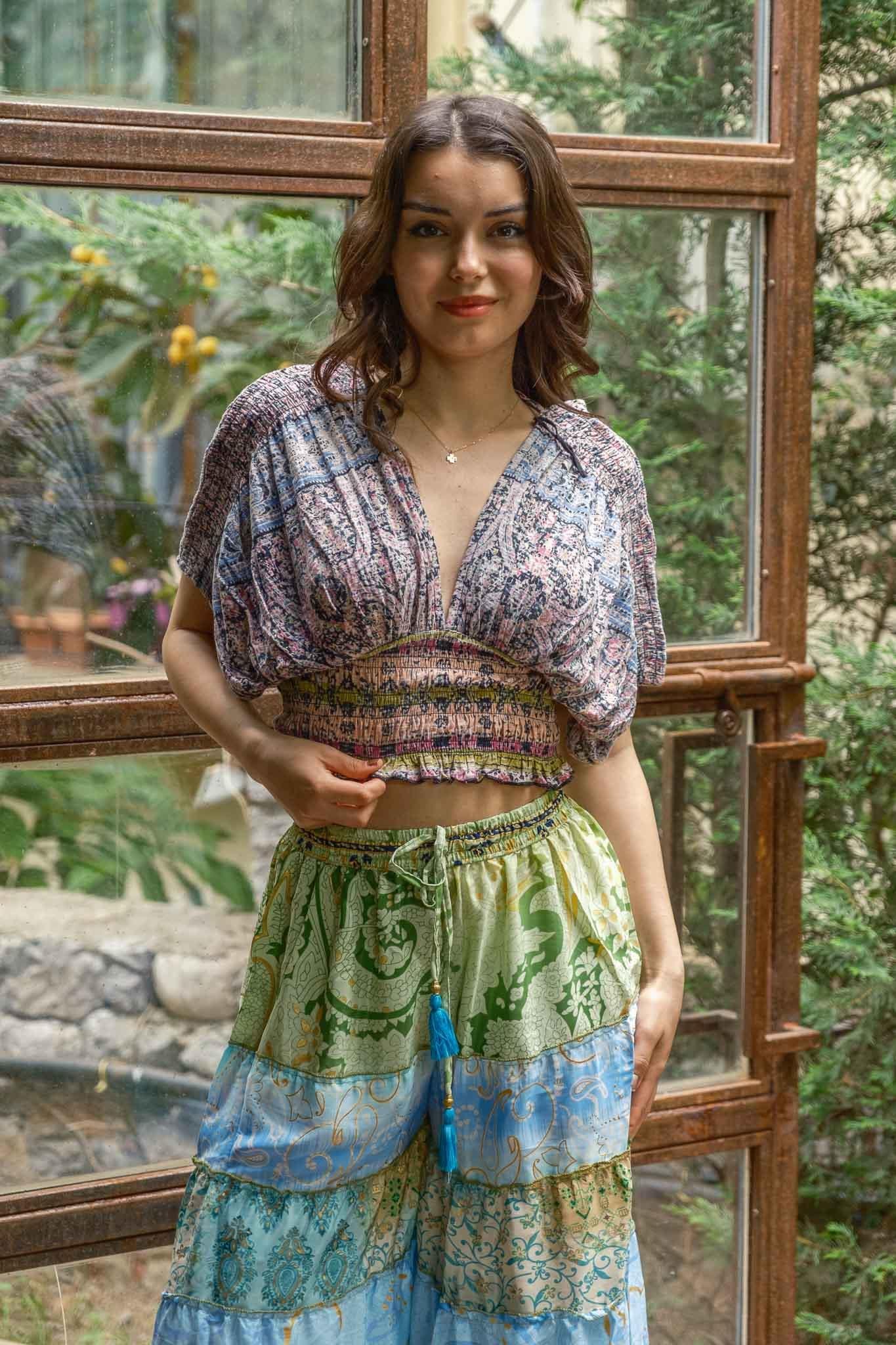 Mor Önü Arkası V Yaka Bluz