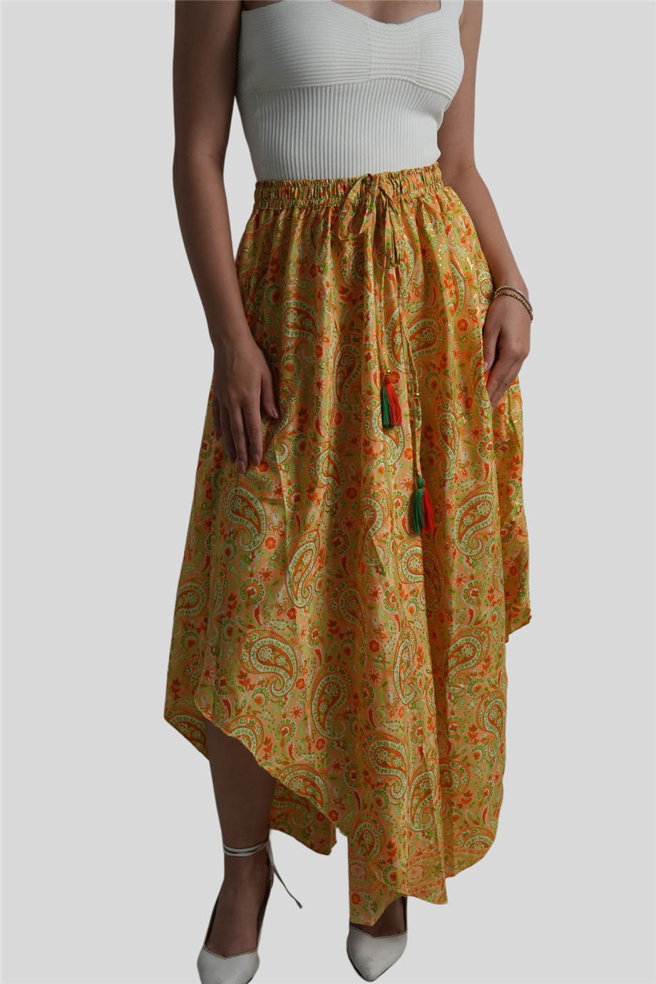 Sarı Renk Gold Detaylı Etek Bluz Takım