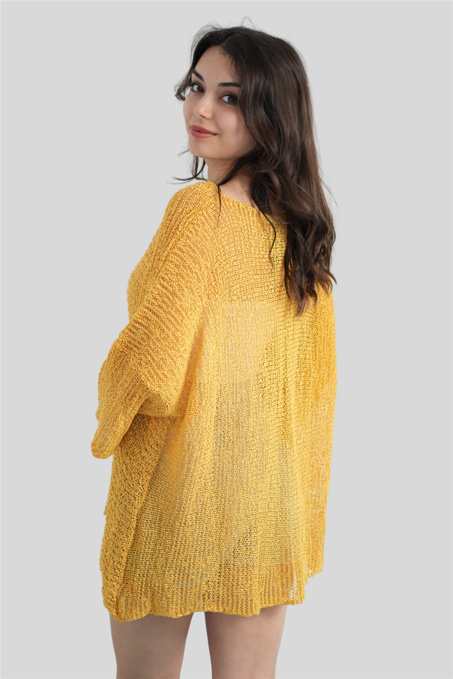 Sarı Yakası Kesik Detay Merserize Bluz
