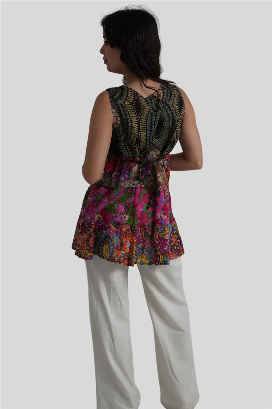 Siyah Kalın Askılı Nakış Detaylı Yarım Düğmeli Bohem Bluz