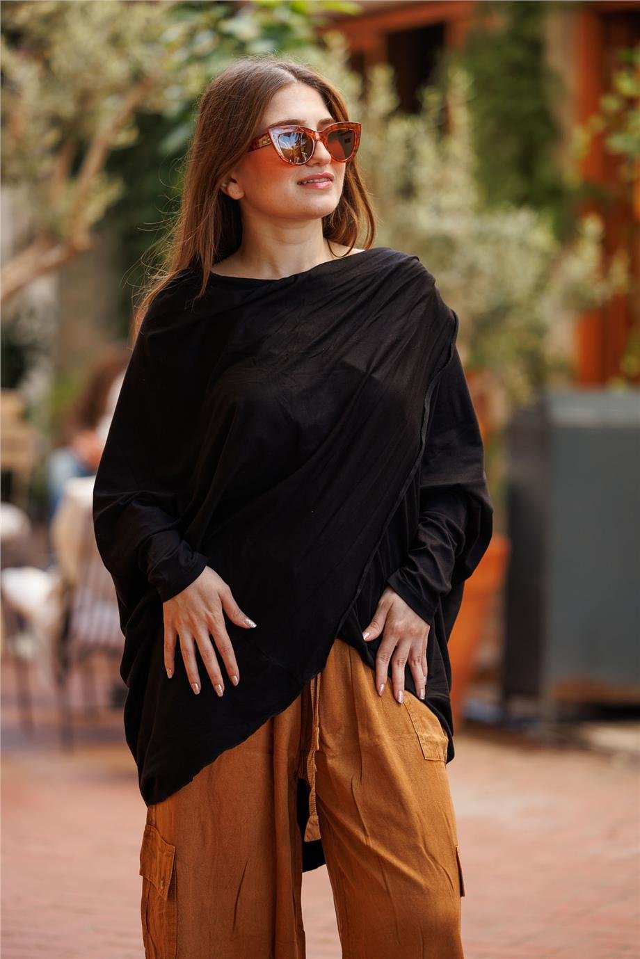 Siyah Renk Önü Çapraz Yarasa Kol Şık Özel Tasarım Bohem Bluz