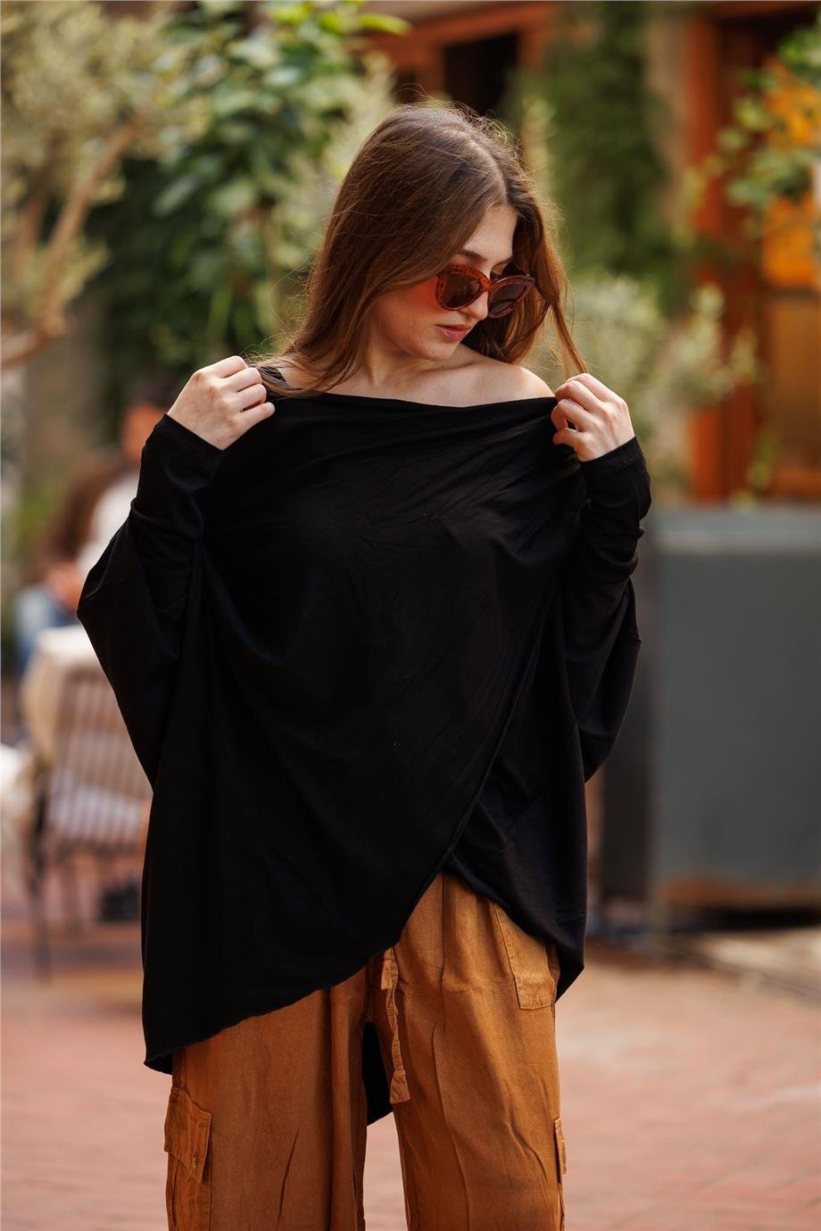 Siyah Renk Önü Çapraz Yarasa Kol Şık Özel Tasarım Bohem Bluz