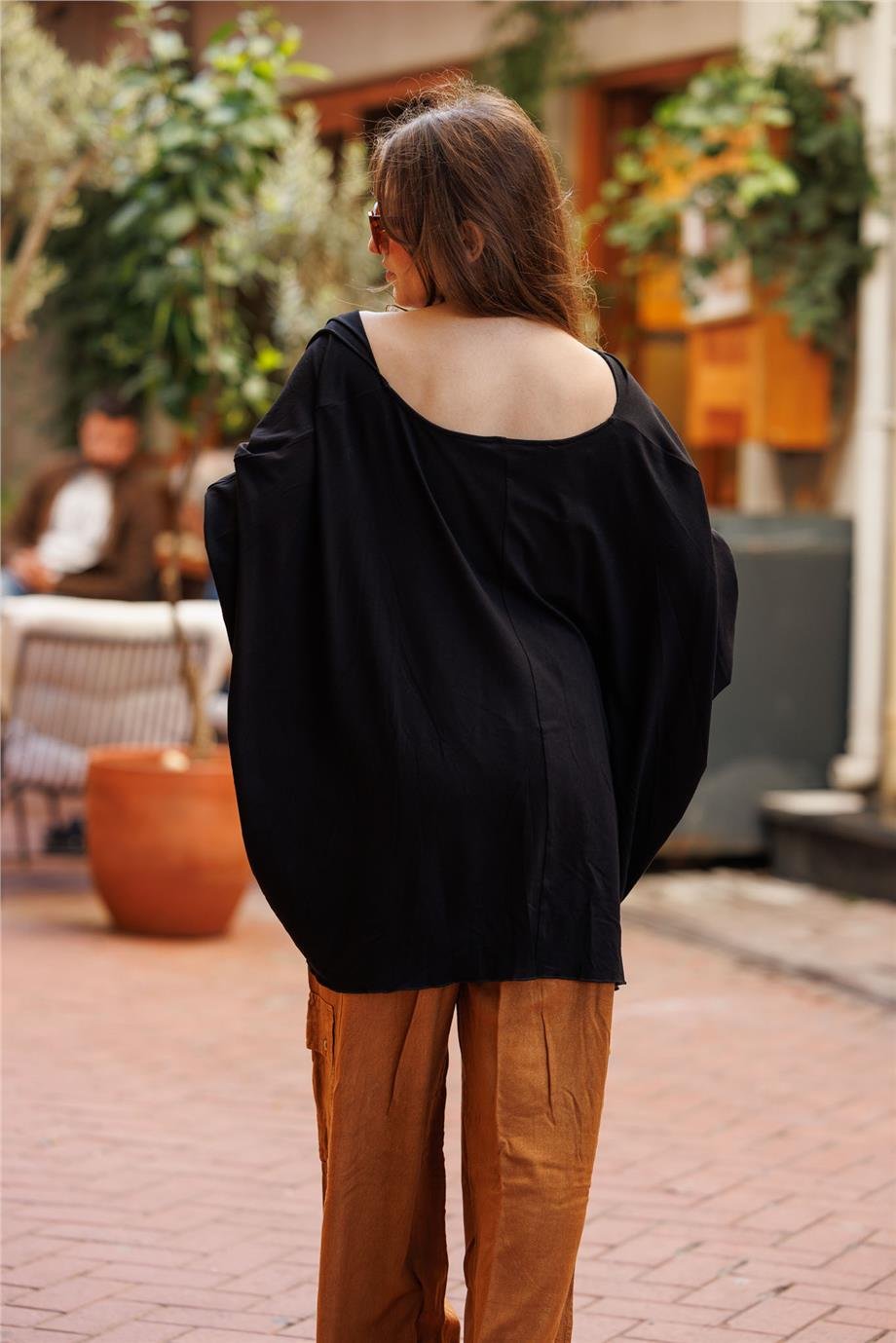 Siyah Renk Önü Çapraz Yarasa Kol Şık Özel Tasarım Bohem Bluz