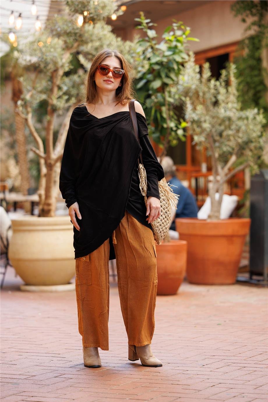 Siyah Renk Önü Çapraz Yarasa Kol Şık Özel Tasarım Bohem Bluz