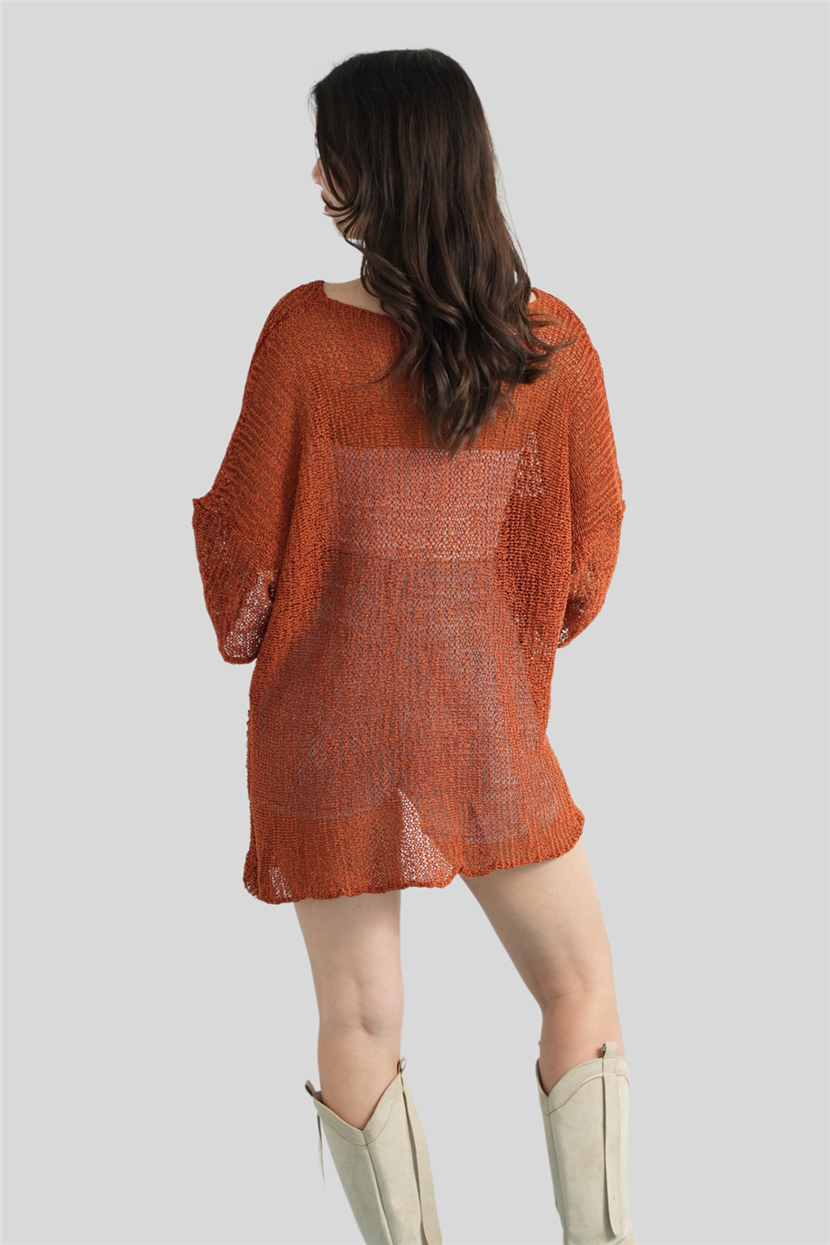 Tarçın Yakası Kesik Detay Merserize Bluz