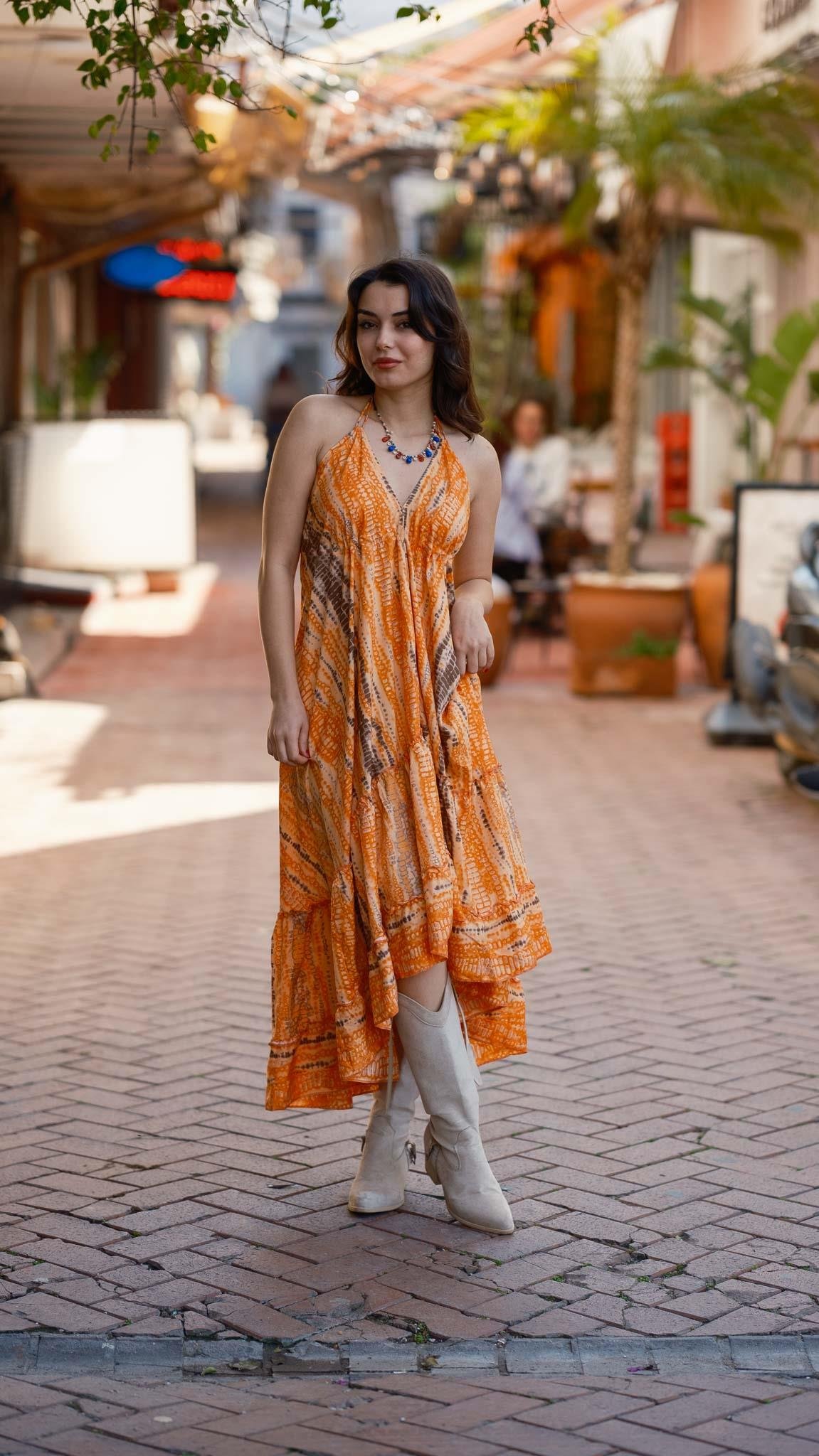 Turuncu İpek Elbise