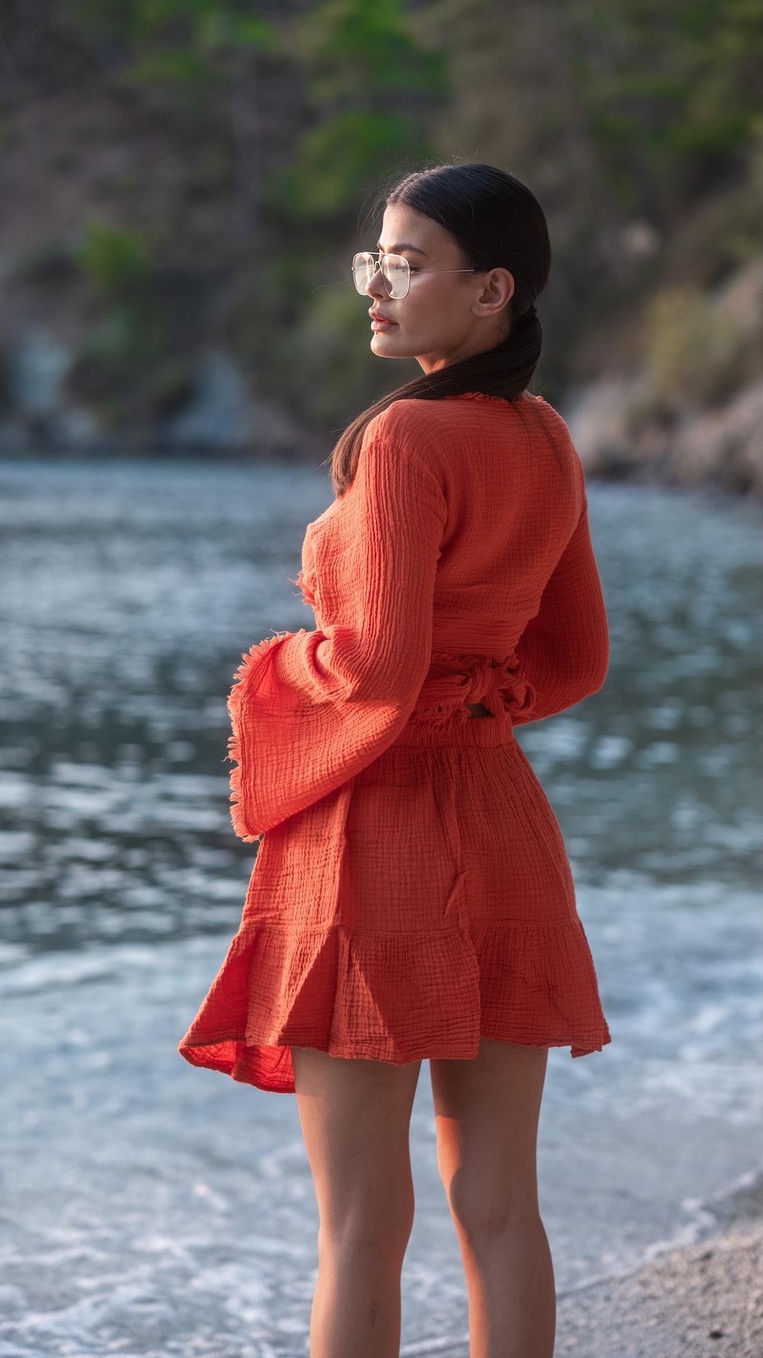 Turuncu Renk Müslin Crop