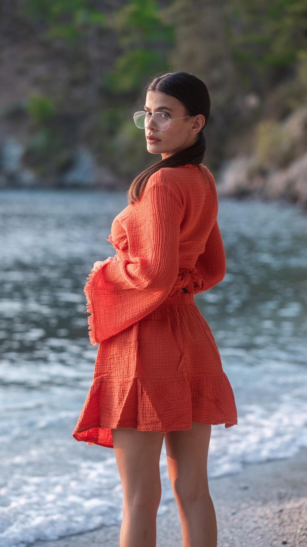 Turuncu Renk Müslin Crop