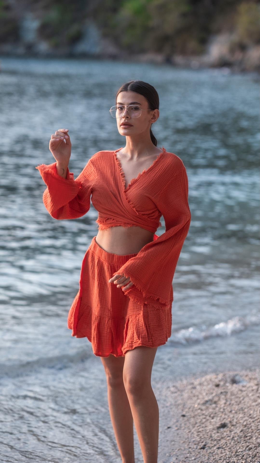 Turuncu Renk Müslin Crop