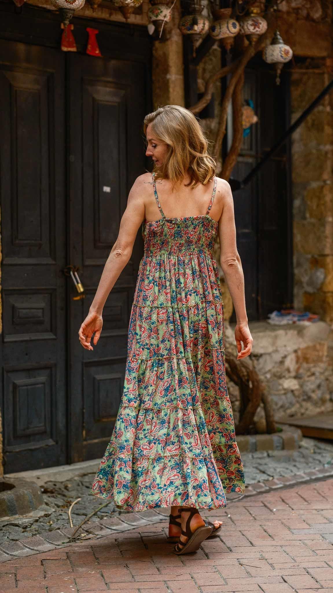 Yeşil Askılı İpek Elbise