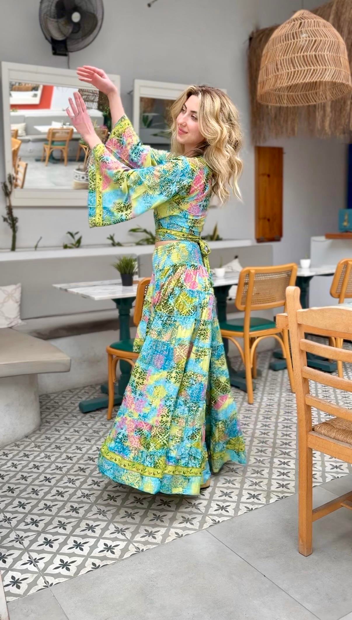 Yeşil İpek Etek Bluz Takım