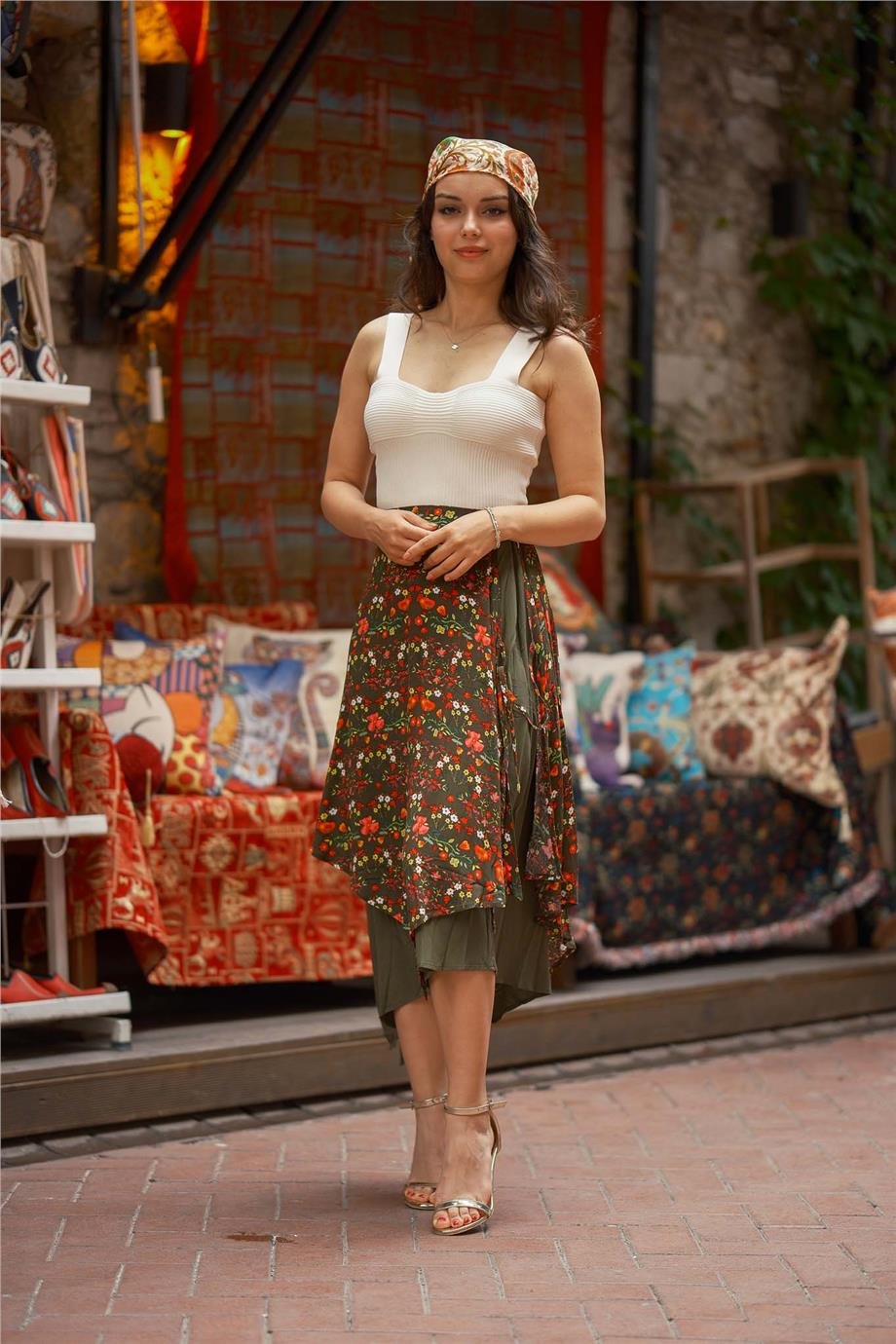 Yeşil Renk Bağlama Detaylı Beli Lastikli Salaş Etek