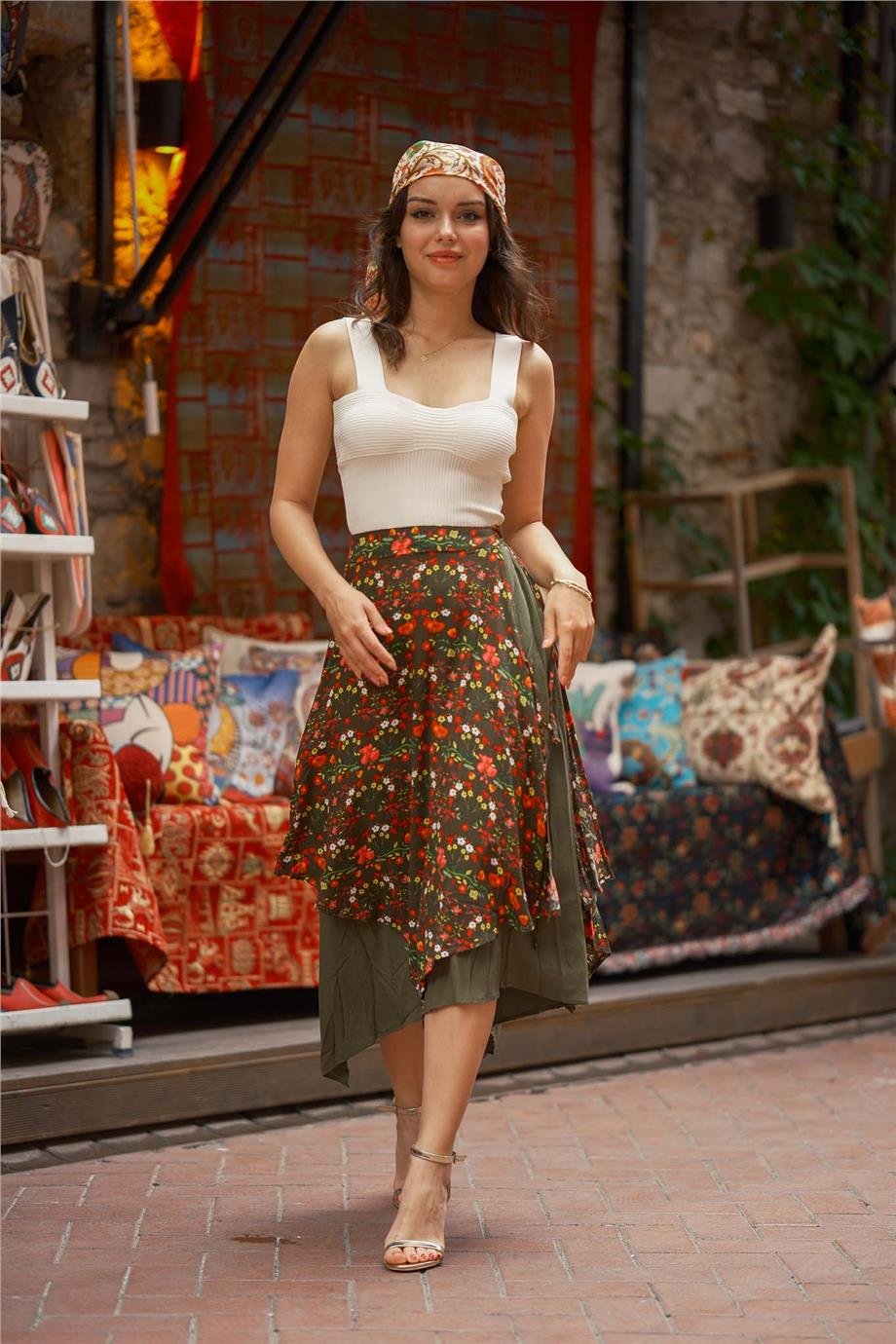 Yeşil Renk Bağlama Detaylı Beli Lastikli Salaş Etek