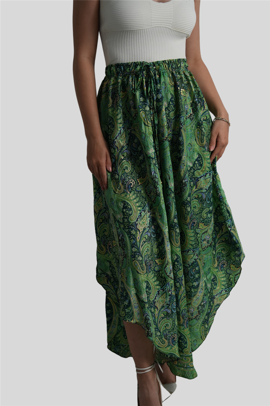 Yeşil Renk Gold Detaylı İpek Uzun Etek