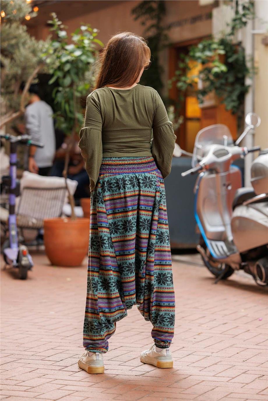 Yeşil Renk Kruvaze Yaka Yarım Kollu Kışlık Bluz