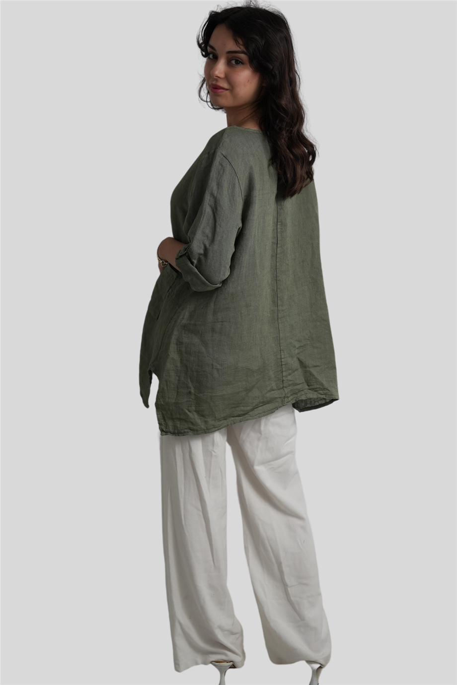 Zeytin Dalları Büzgü Detaylı Keten Bluz