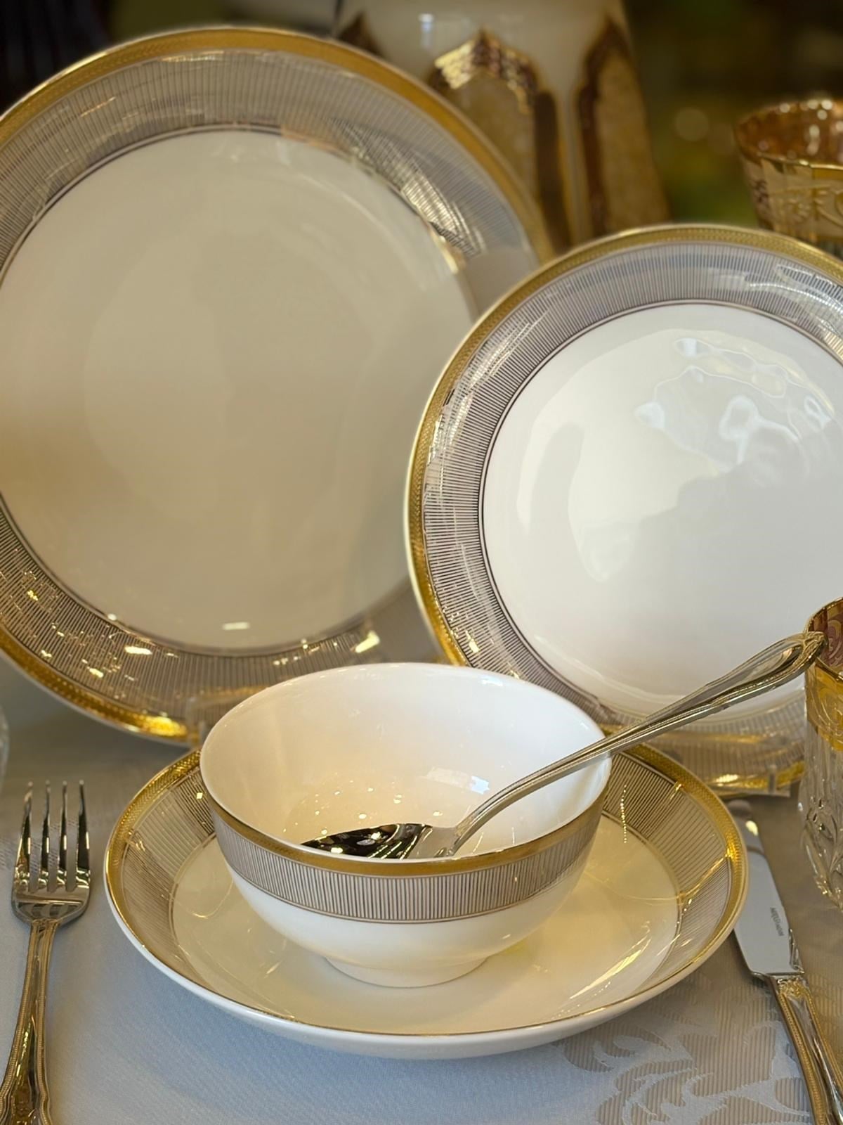  - Yemek Takımları