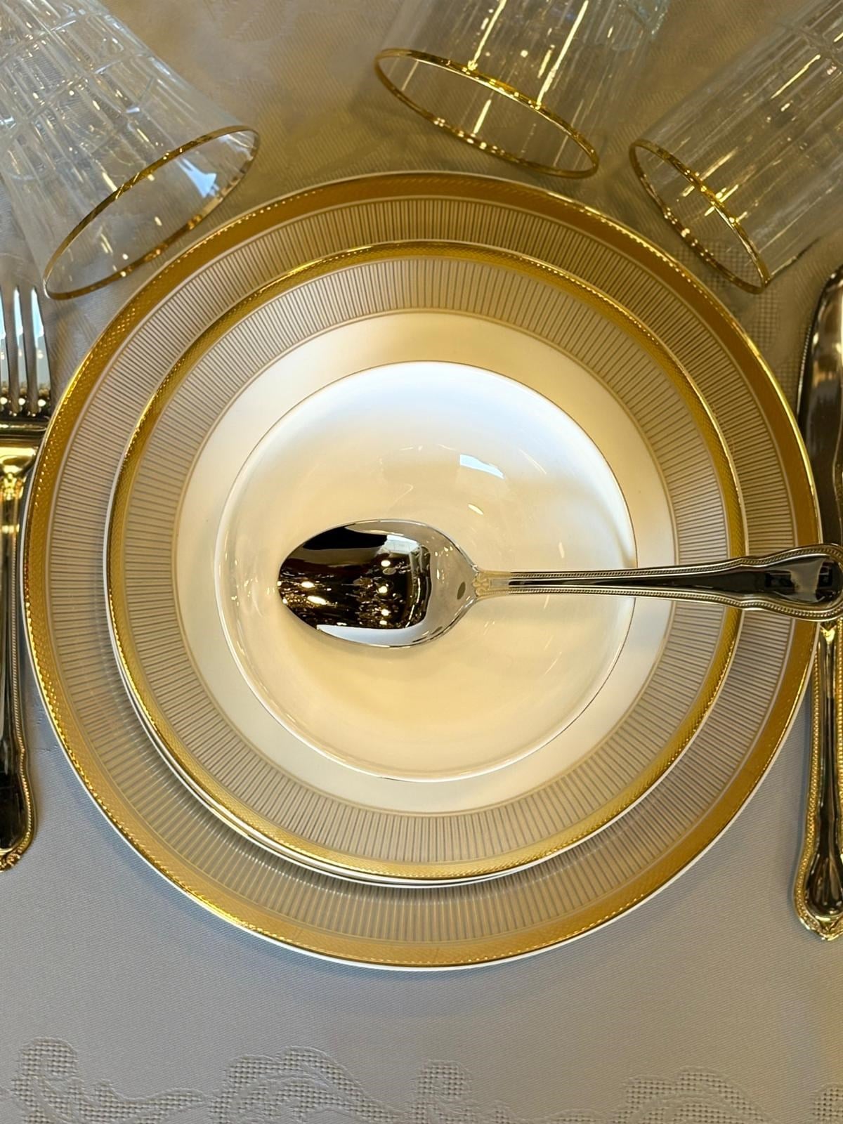  - Yemek Takımları