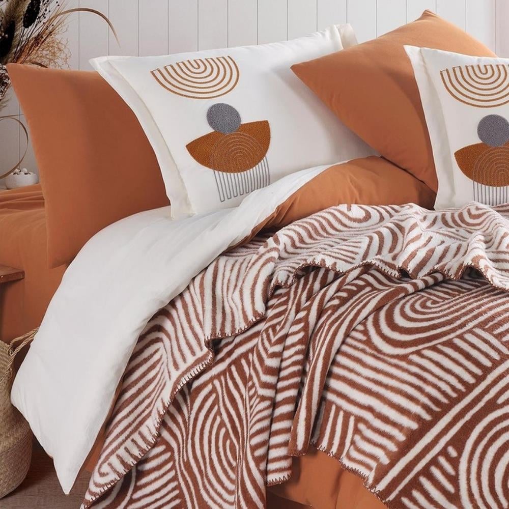 İyi Geceler İstanbul Babil Çift Kişilik Kiremit Renkli Battaniyeli Nevresim Takımı - Güzel Home - Çift Kişilik Nevresim Takımı