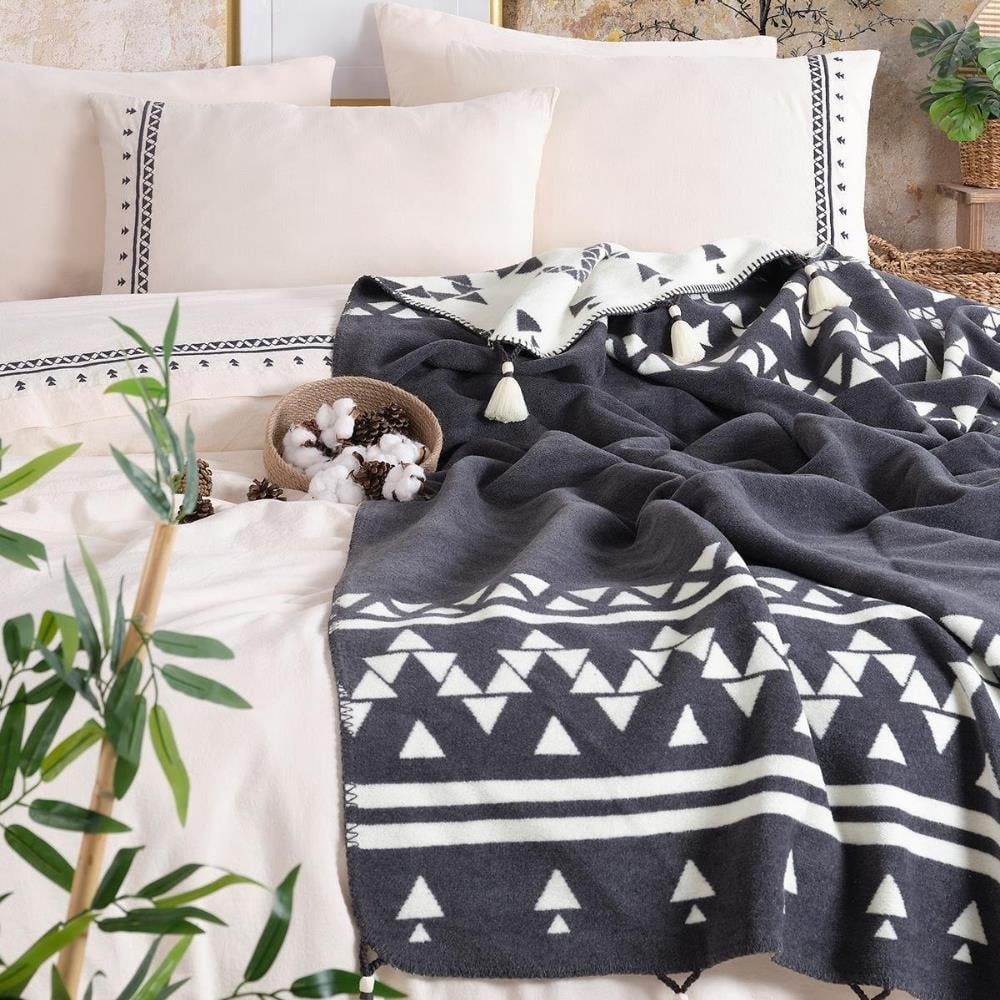 İyi Geceler İstanbul Keops Çift Kişilik Antrasit Renkli Battaniyeli Nevresim Takımı - Güzel Home - Çift Kişilik Nevresim Takımı