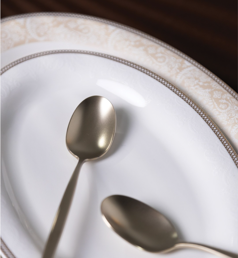  - Yemek Takımları