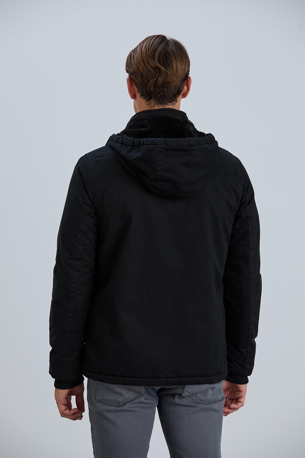 Çıkabilir Kapüşonlu Fermuar Detaylı Pamuk Erkek Mont