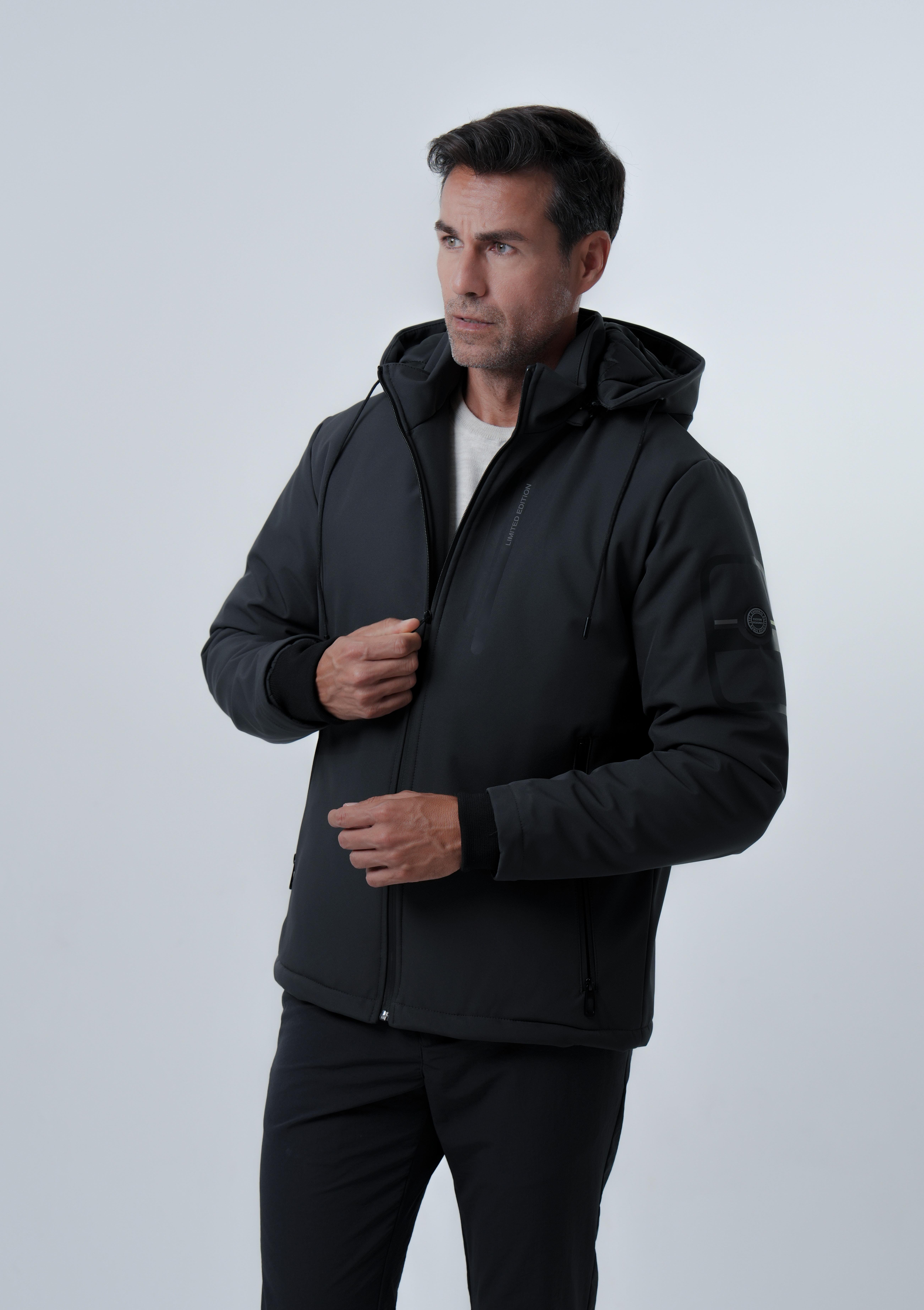 ERKEK MONT Baskı Detaylı Kapitone Astarlı SoftShell Mont