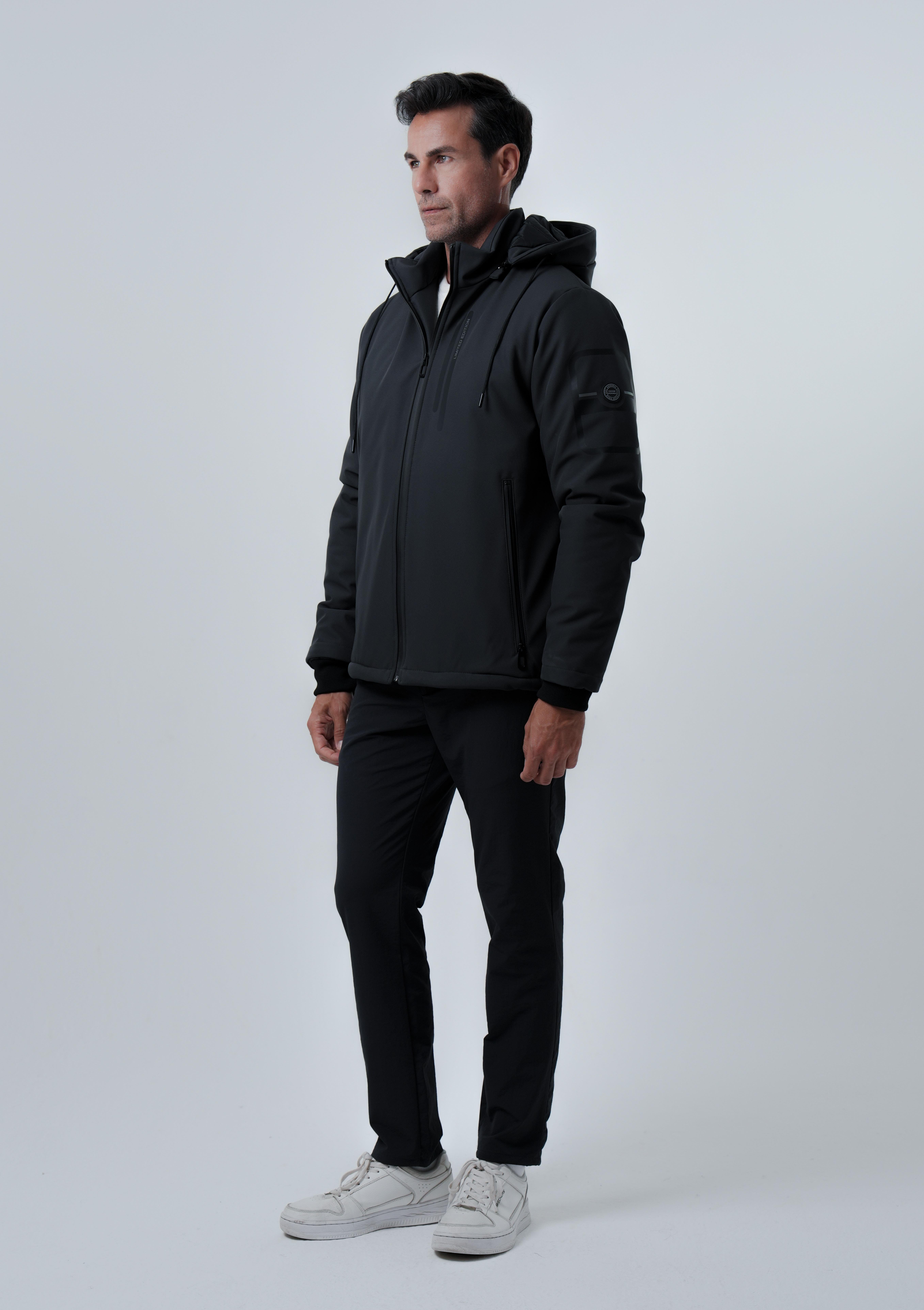 ERKEK MONT Baskı Detaylı Kapitone Astarlı SoftShell Mont