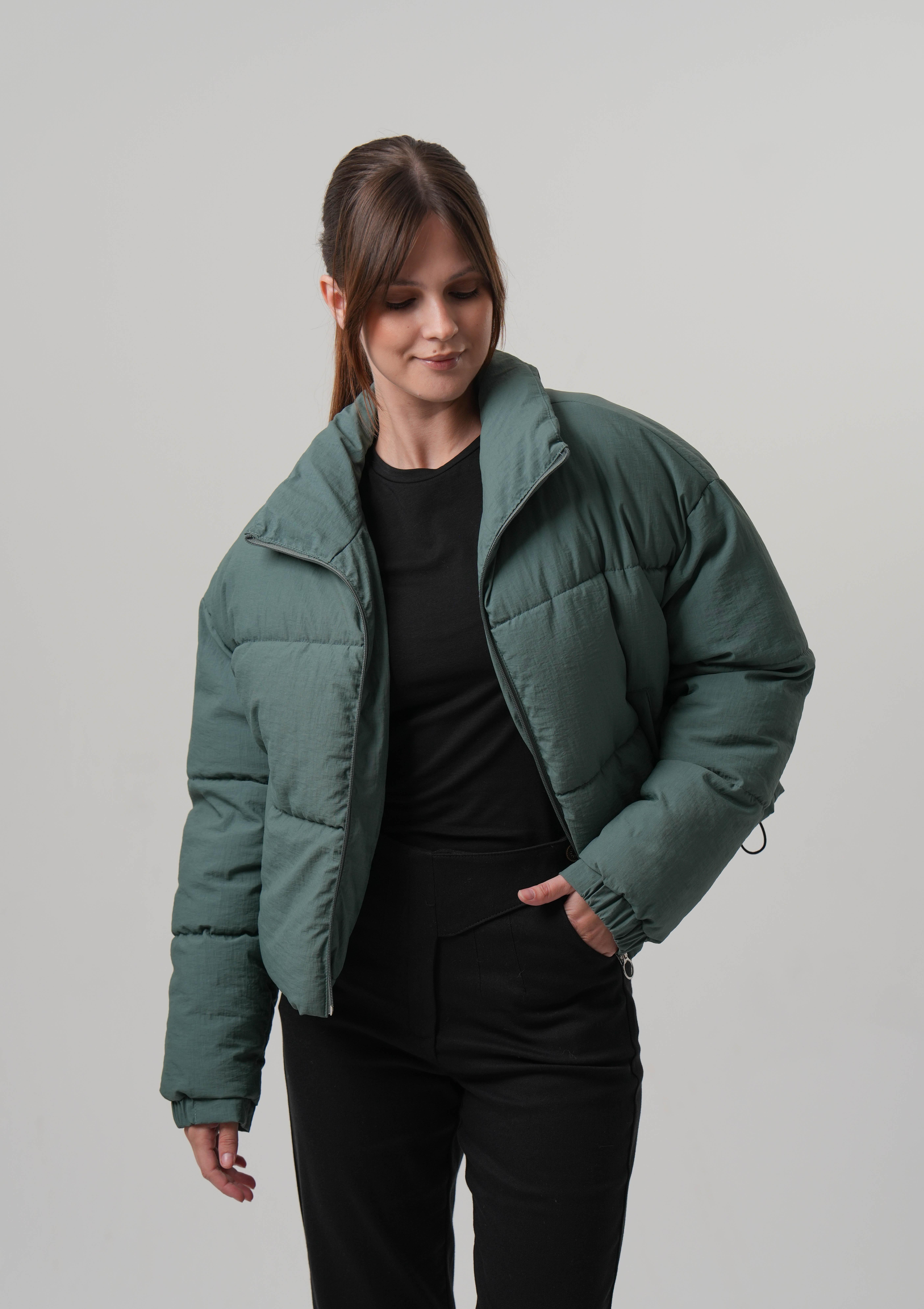KADIN MONT Şişme Kadın Crop Mont