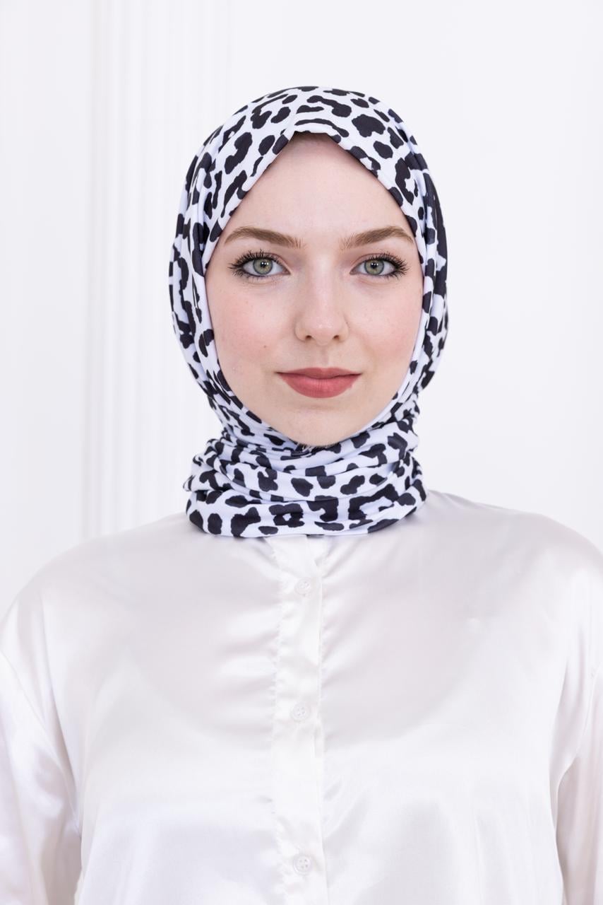 Leopar Desenli Siyah Çıtçıtlı Şal
