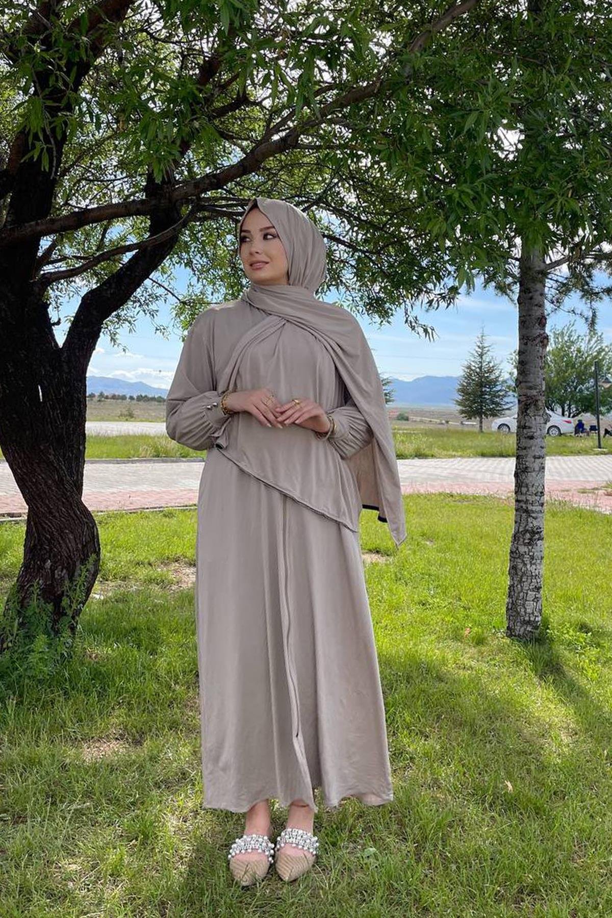 Sayra Shawl Kadın Bej şallı ferace