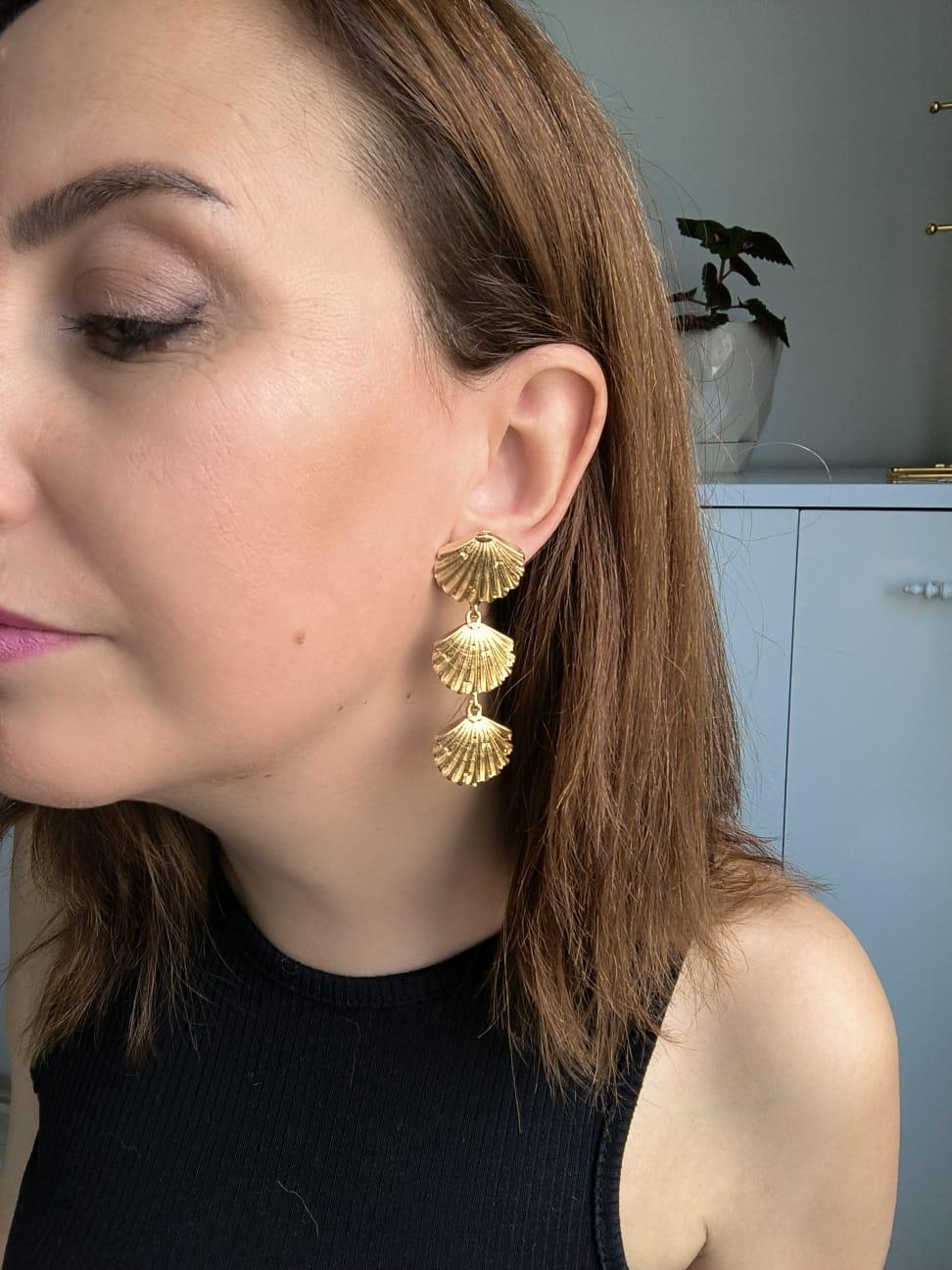 Midye Çelik Gold Küpe