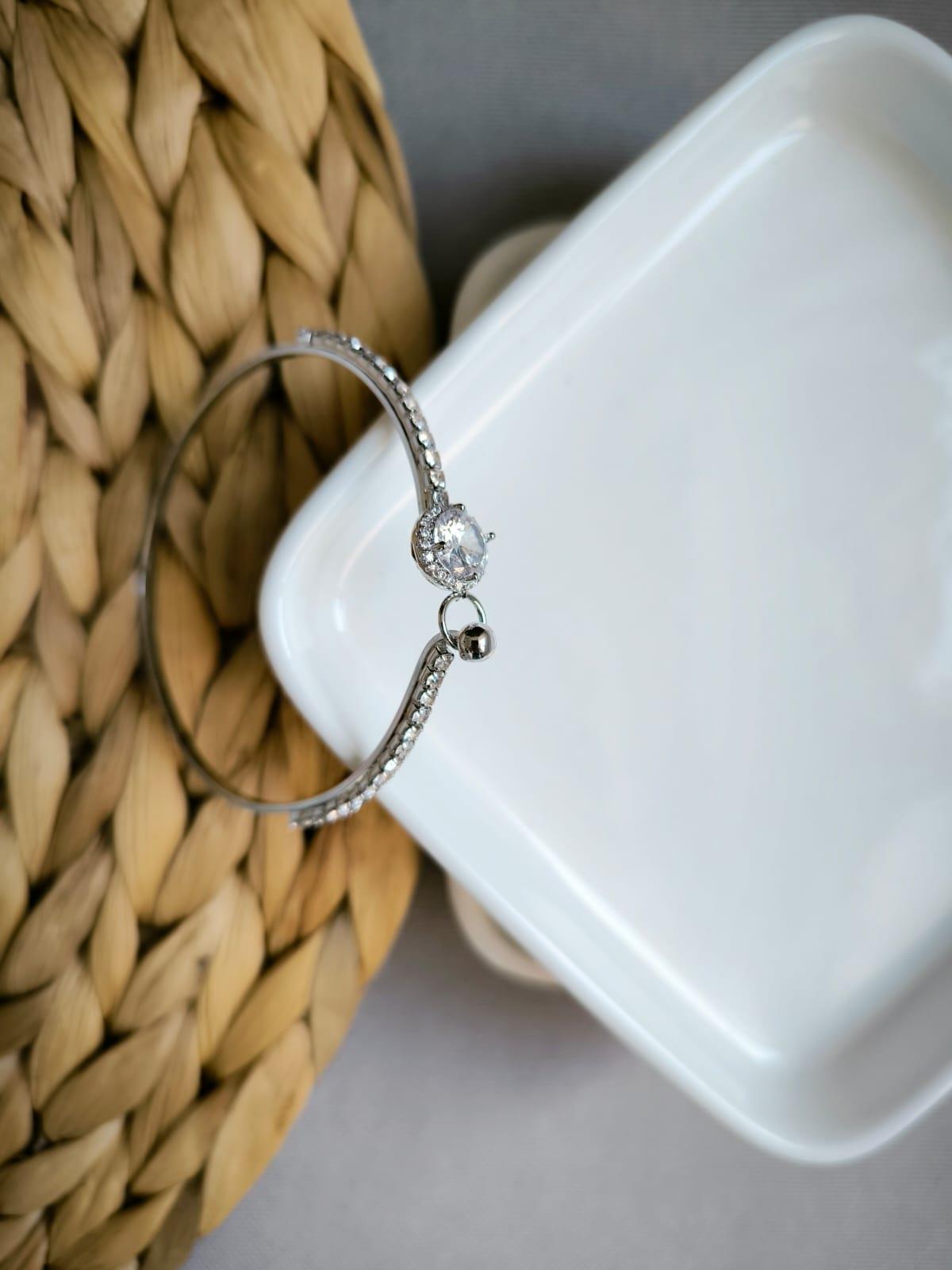 Tek Taşlı Silver Bileklik