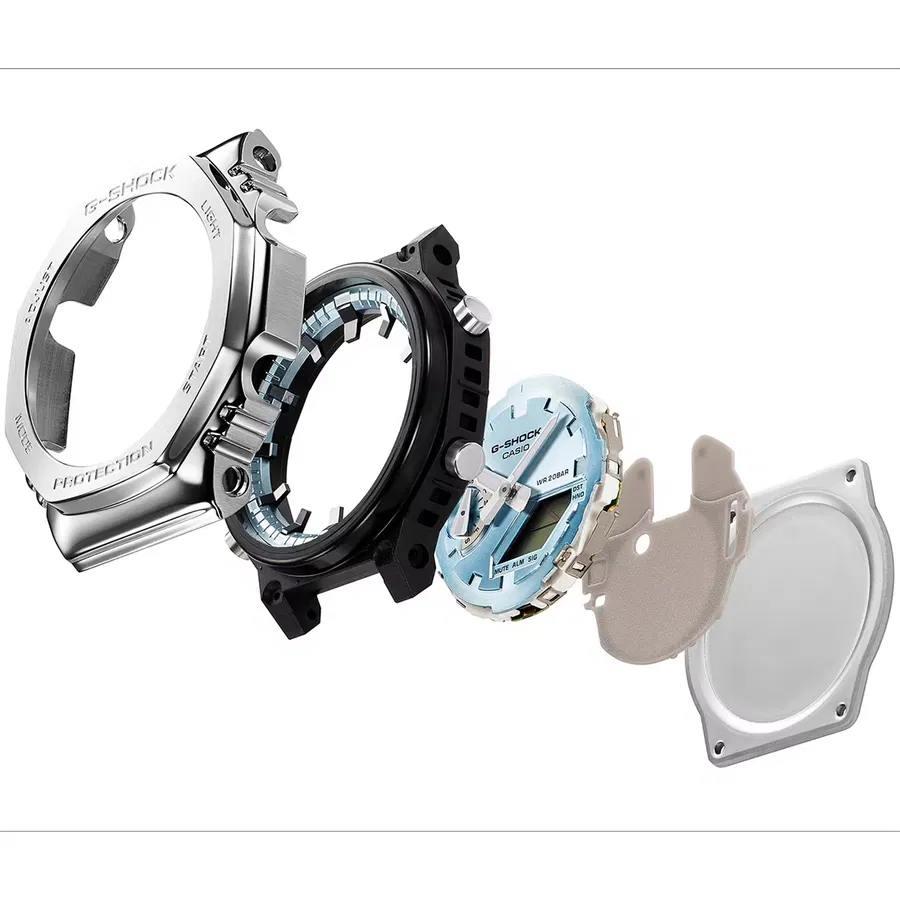 Casio G-Shock Casio GM-2110D-2BDR Erkek Kol Saati