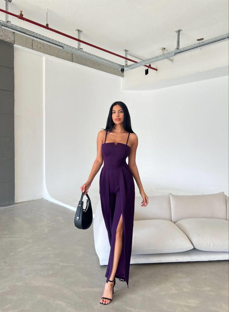   Krep Kumaş Askılı Yaka Ve Yırtmaç Detaylı Tulum 582232 Mor