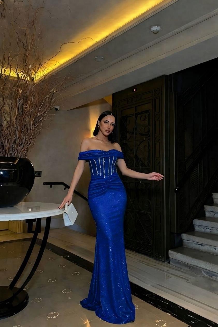 Omuz Dekolte Balık Model Simli Krep Abiye Elbise 583387 Saks