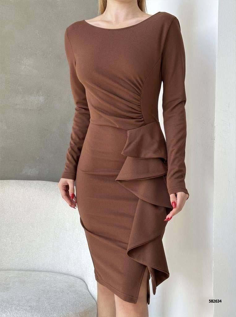 Bisiklet Yaka Uzun Kol Volan Detay Ithal Krep Kumaş Elbise 582634 Kahverengi