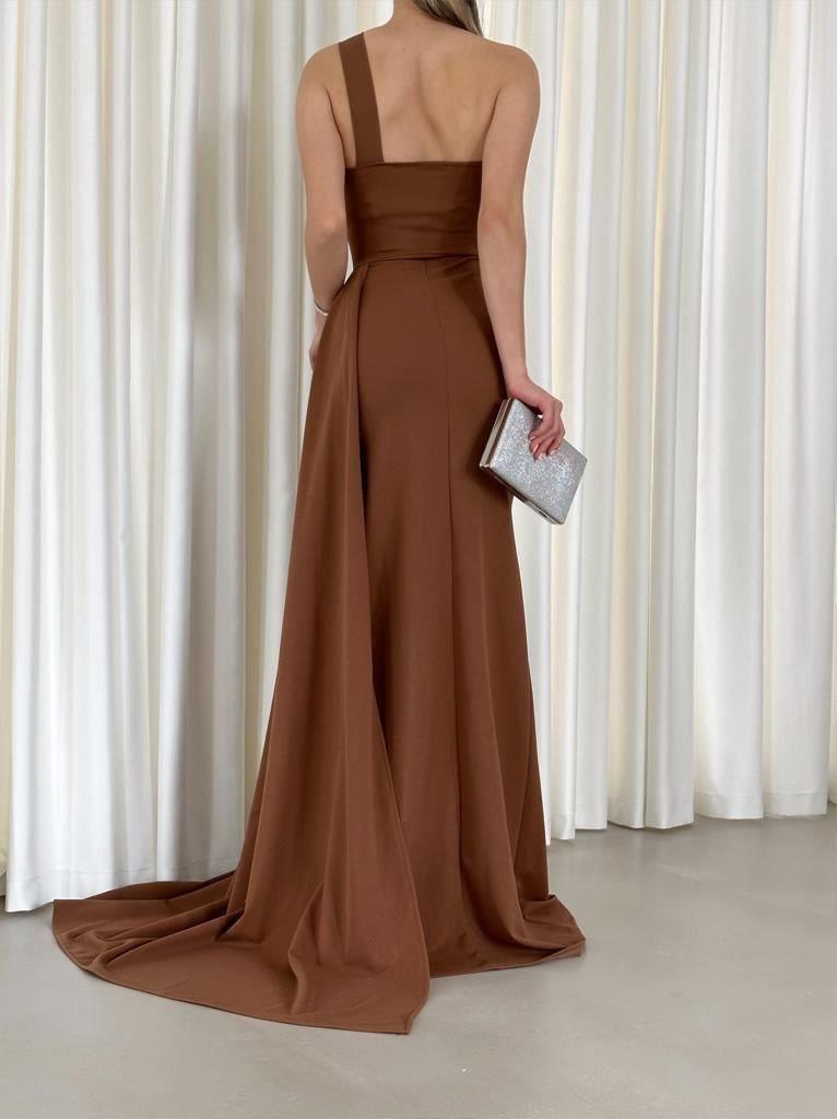 Diva Kuyruklu Yırtmaçlı Abiye 582475 Kahve