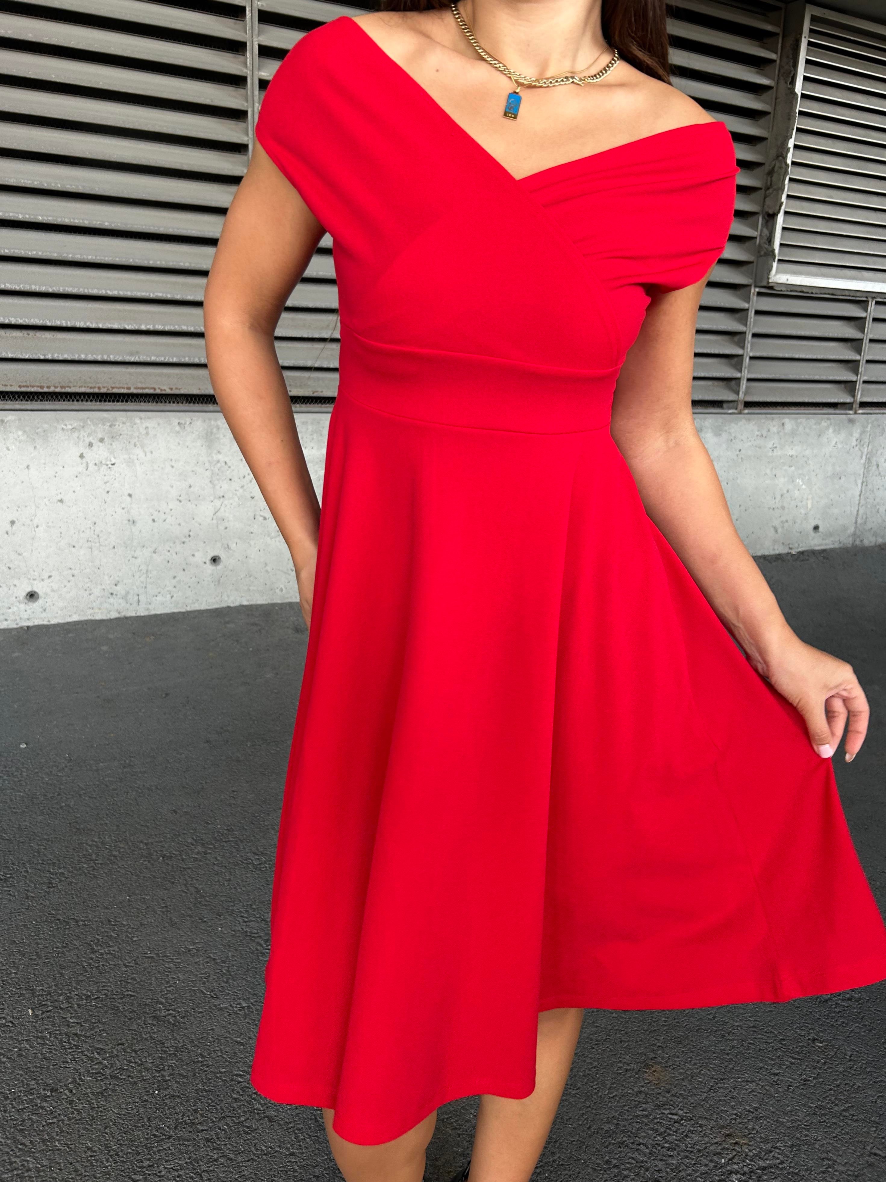 Kayık Yaka Midi Boy Kırmızı Elbise 583259