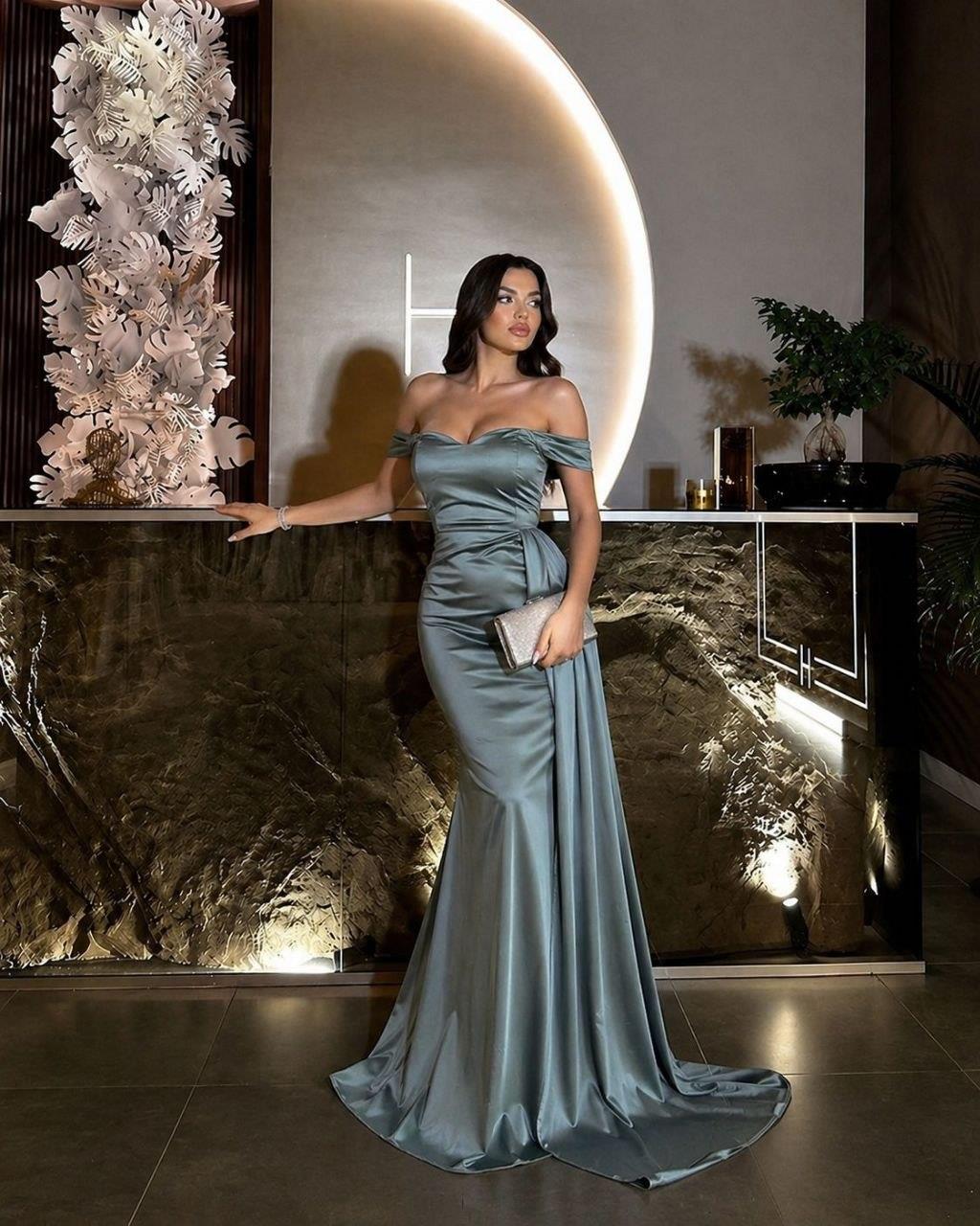 Saten Kumaş Düşük Omuz Maxi Boy Elbise 582441 MİNT