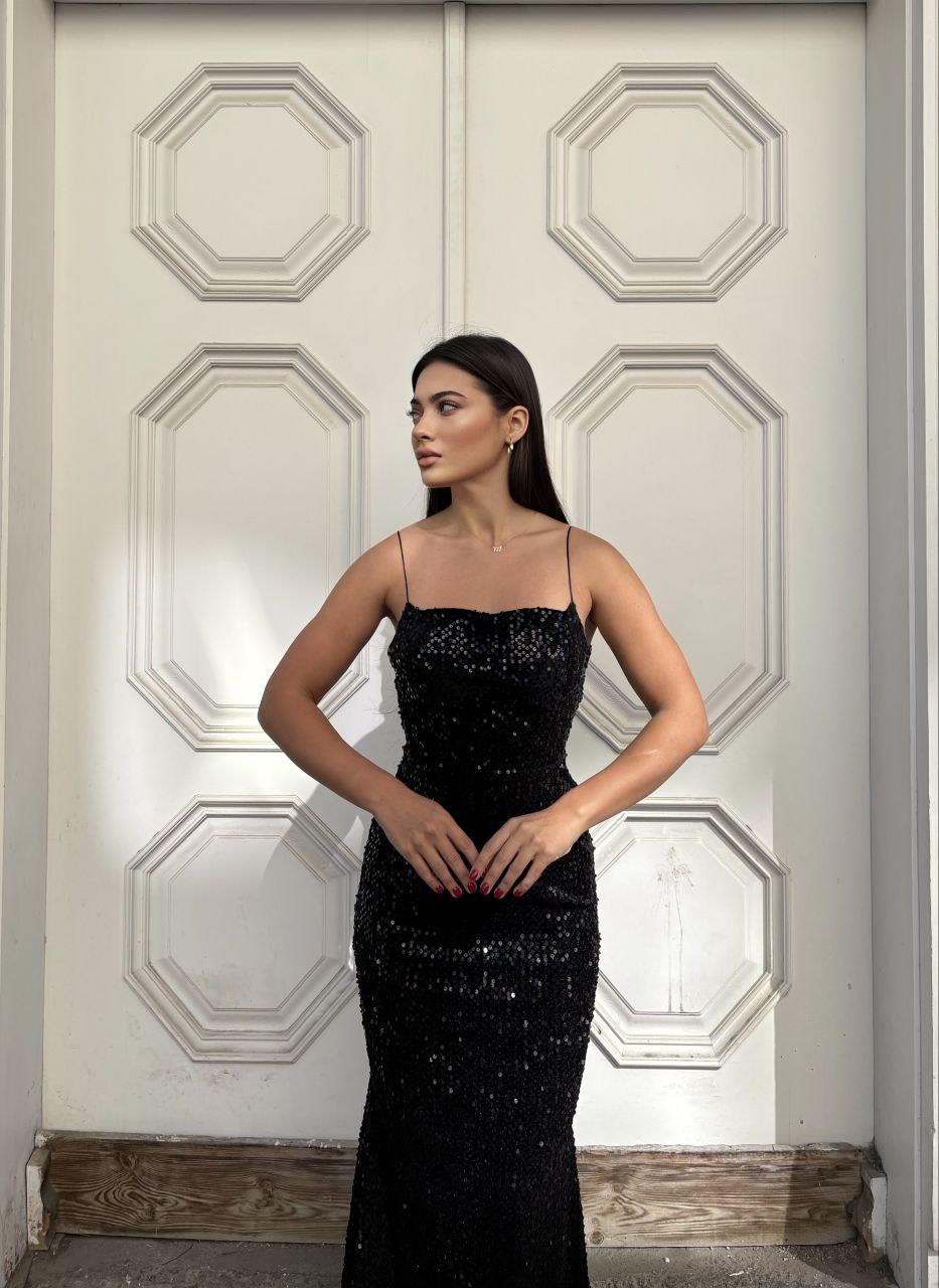 Uzun Abiye, Askılı Pul Payet Dekolte Kuyruklu Elbise Siyah 583220