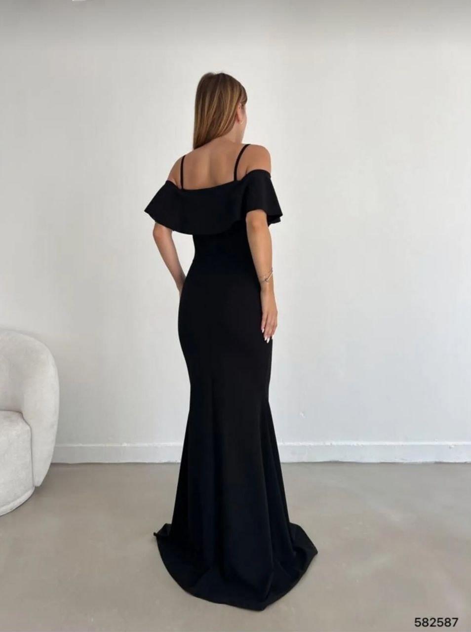 Yakasi Kat Detayli Maxi Boy Abiye Ve Mezuniyat Elbisesi 582587 Siyah