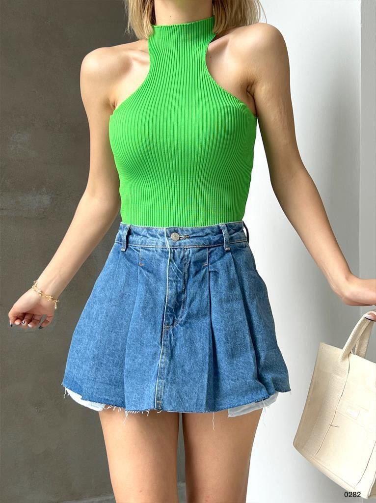Yeşil Dik Yaka Kolsuz Triko Bluz TR0282