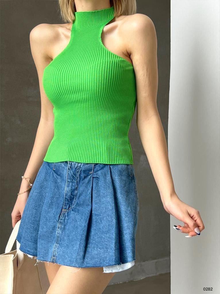 Yeşil Dik Yaka Kolsuz Triko Bluz TR0282