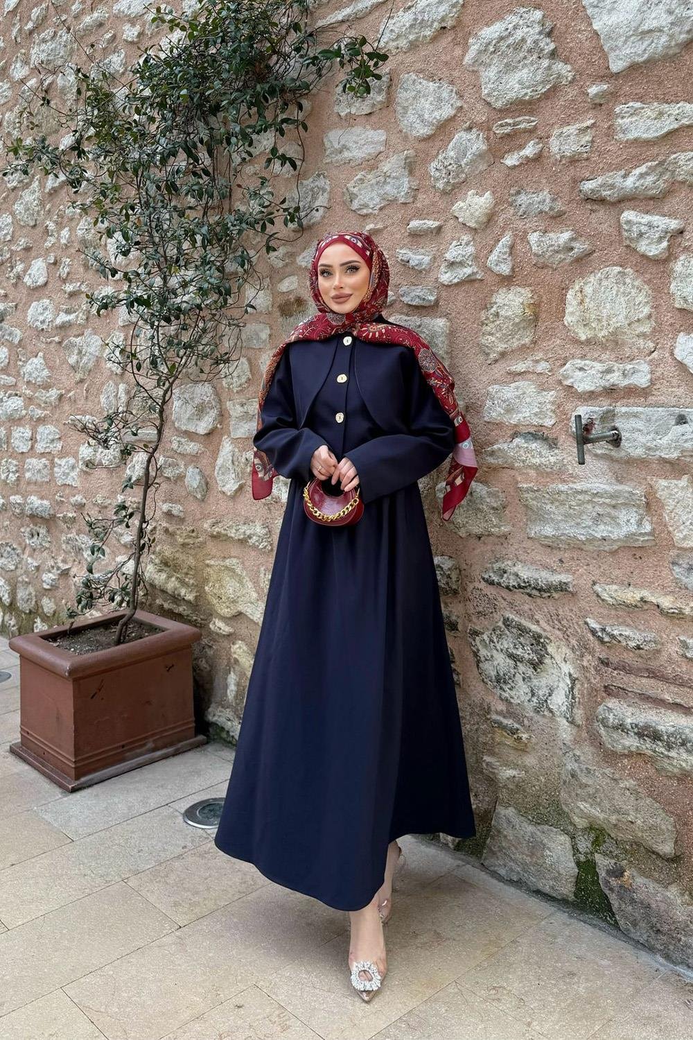 LİNE ETEKLİ TAKIM