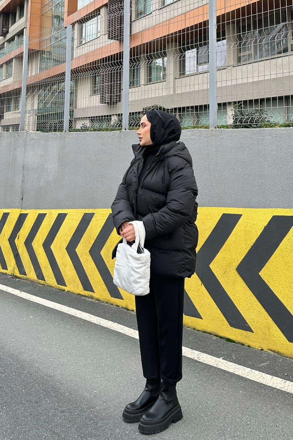OVERSİZE ŞİŞME KAPŞONLU MONT