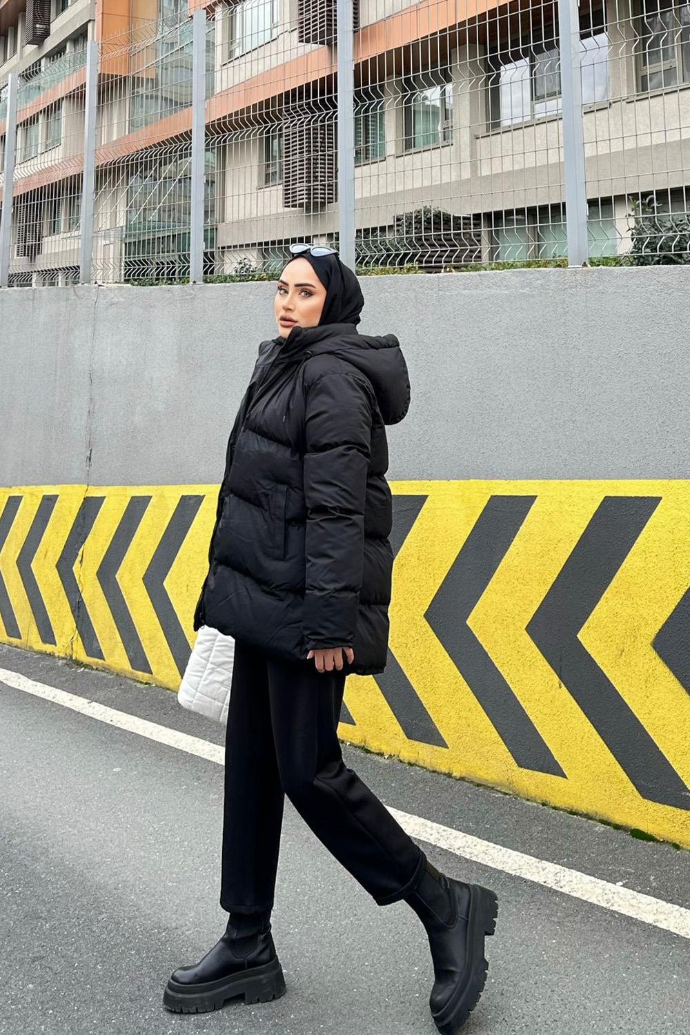 OVERSİZE ŞİŞME KAPŞONLU MONT